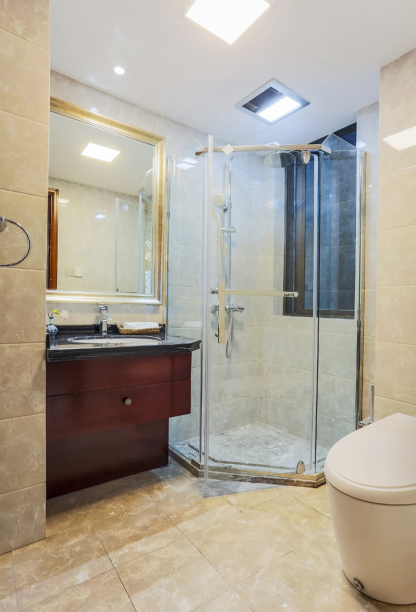 衛生間.jpg 衛生間.jpg