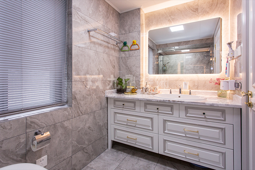 家庭裝修.jpg 家庭裝修.jpg