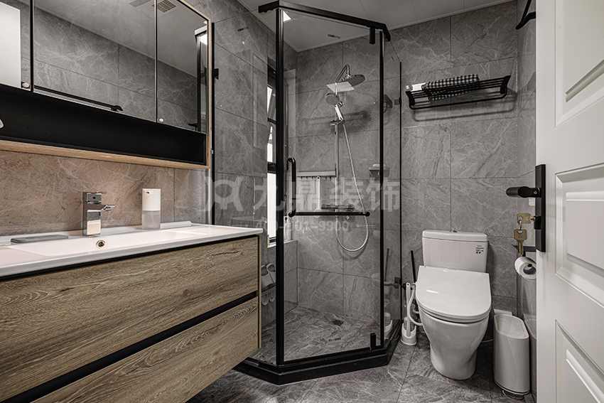 衛生間.jpg 衛生間.jpg